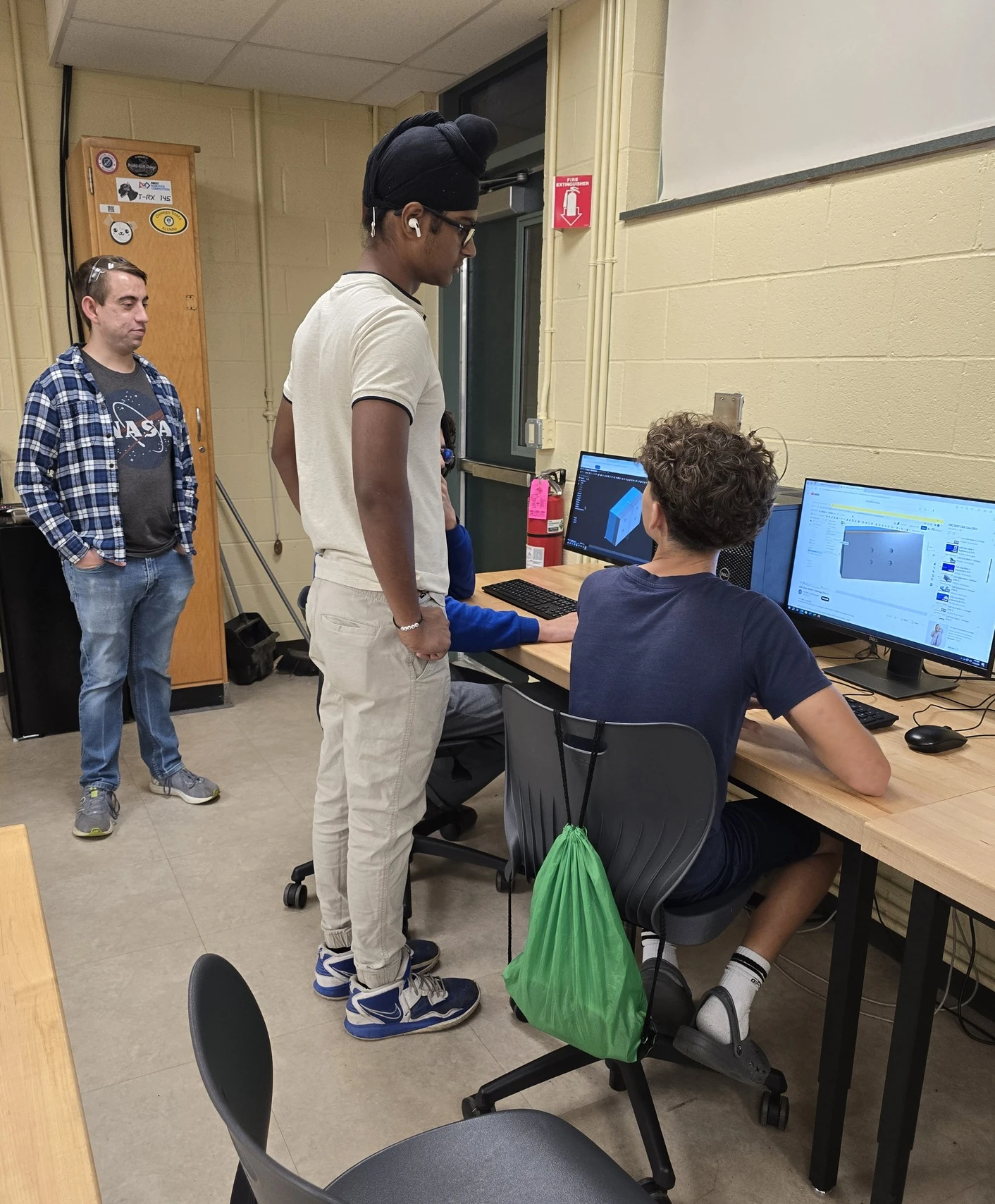 New students learning CAD