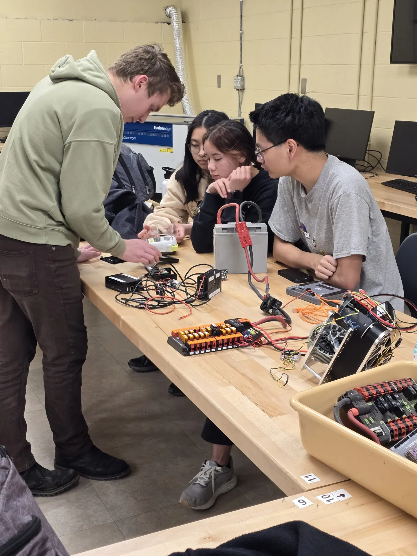 Lesson on the electronics